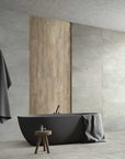 Ambiente con piastrelle effetto cemento in gres porcellanato della MGM, da 40x80cm della serie Industrial