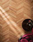 Pavimento con piastrelle in gres porcellanato della FAP, serie Fapnest Chevron