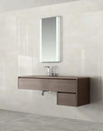 Bagno rivestito con piastrelle in effetto cemento in pasta bianca della Cotto Petrus in stile moderno
