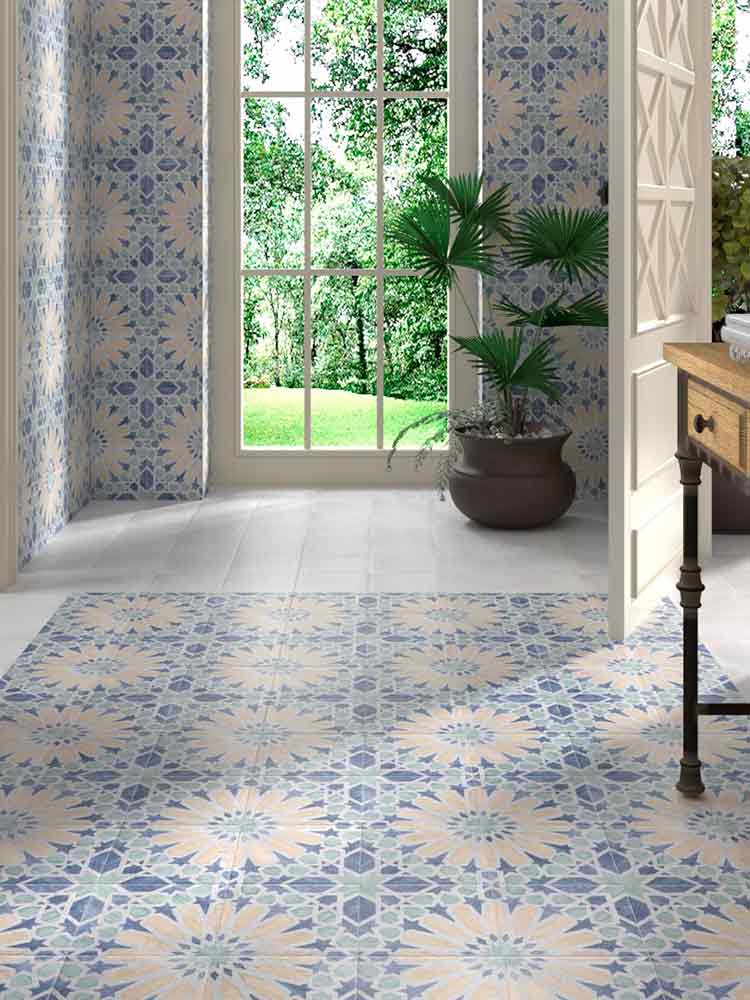 Ingresso casa con piastrelle Spagnole in gres porcellanato della Mainzu, della serie Carino, di colore Deco Marla